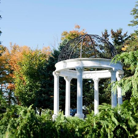 Elm Hurst Inn & Spa Ингерсолл Экстерьер фото