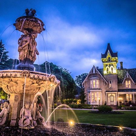 Elm Hurst Inn & Spa Ингерсолл Экстерьер фото