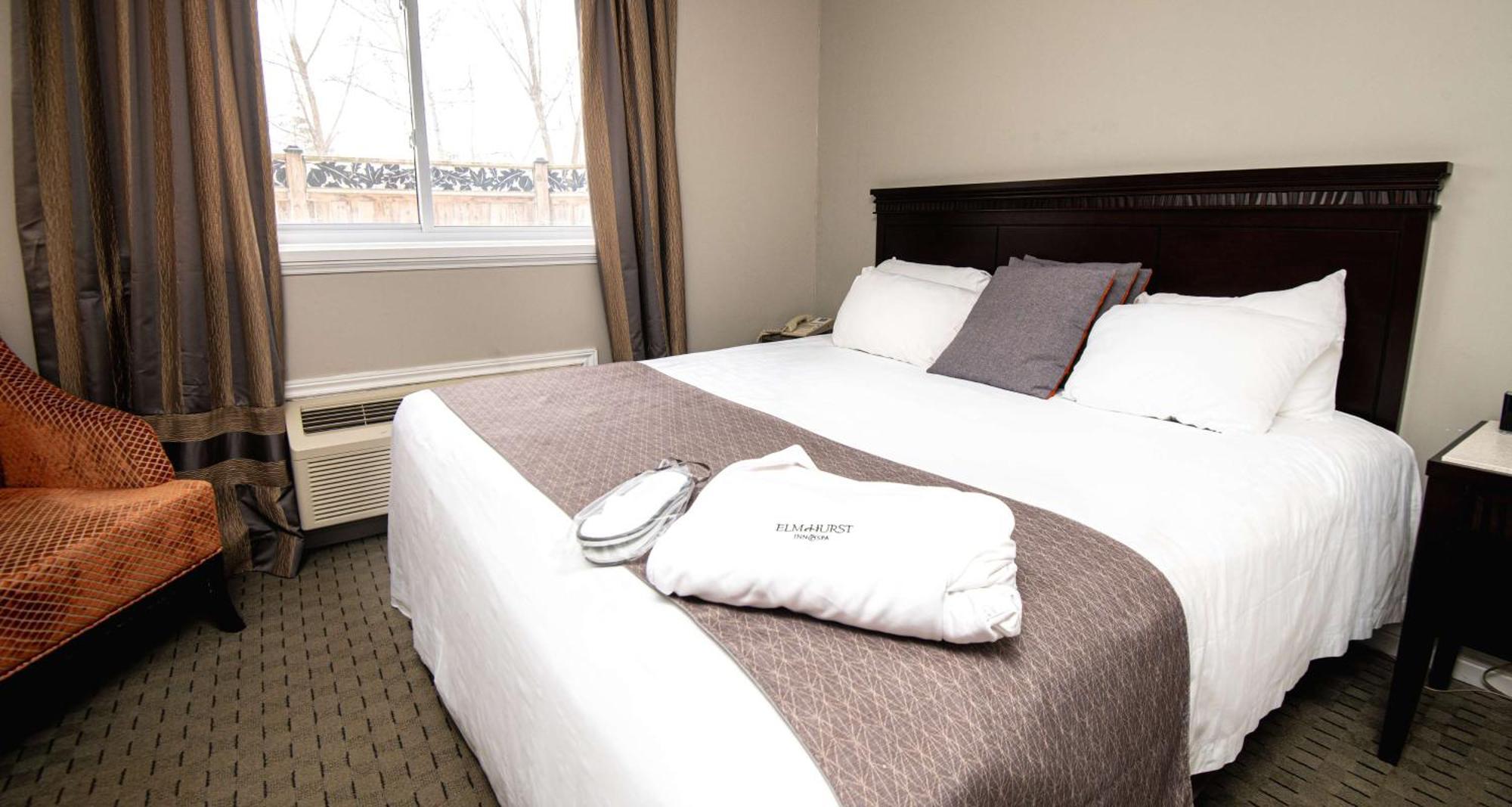 Elm Hurst Inn & Spa Ингерсолл Экстерьер фото