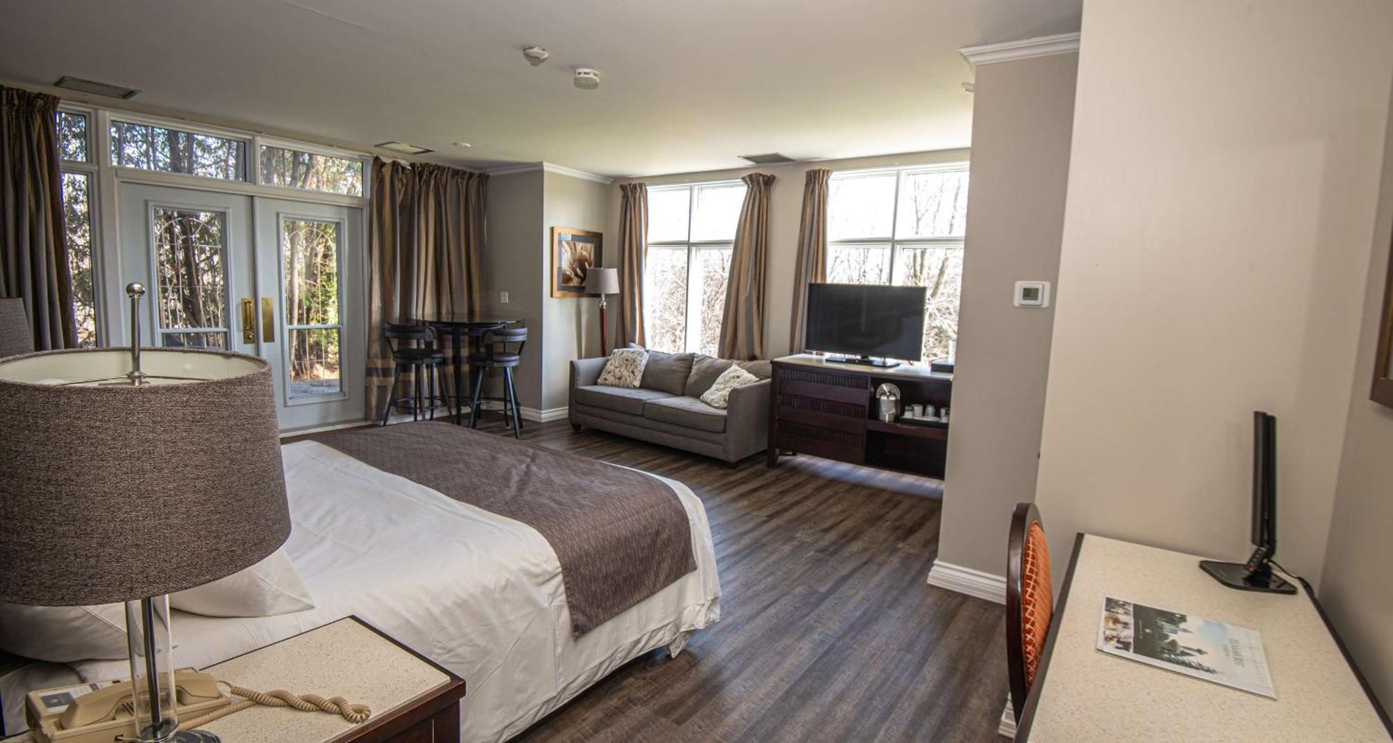 Elm Hurst Inn & Spa Ингерсолл Экстерьер фото