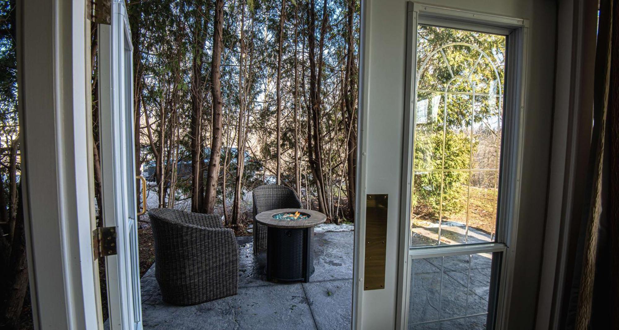 Elm Hurst Inn & Spa Ингерсолл Экстерьер фото